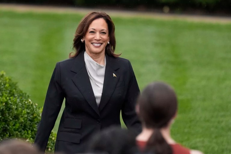 Kamala Harris: The shadow of 2020