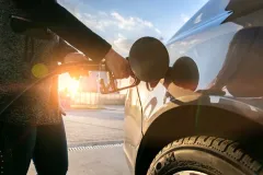 Gas prices: A decrease at the pumps to start August