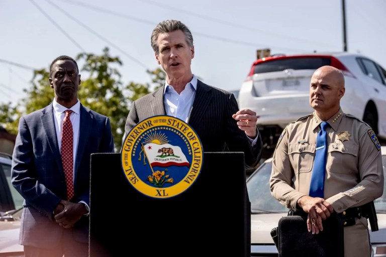 Newsom surges law enforcement to Oakland while calling out district attorney over crime