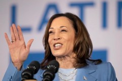 Harris sees hope in polls against Trump, but three challenges plague her potential candidacy