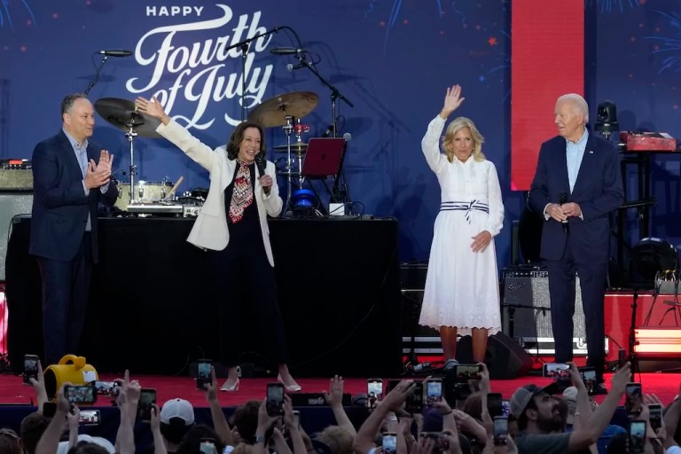 Kamala Harris catches herself before announcing ‘Vice President Joe Biden’
