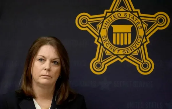 Republicans threaten Secret Service director to resign or lose salary