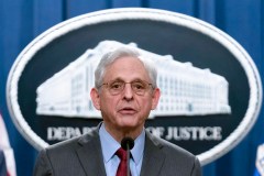 Pakistani man with Iranian ties charged in plot to assassinate US officials