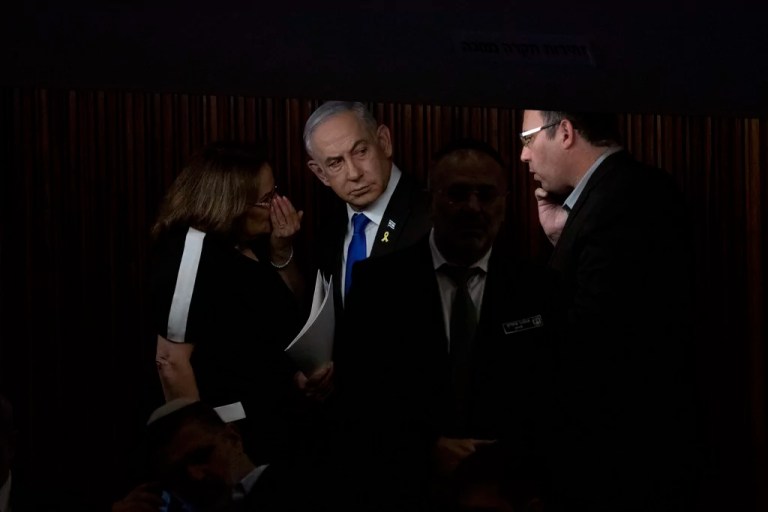 Netanyahu faces chaos in US, anger in Israel, and threats from Iran