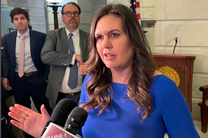 Sarah Huckabee Sanders amplifies GOP pitch to women before November