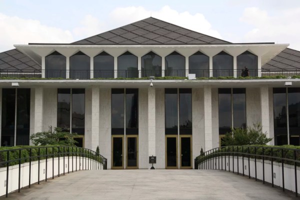 More expansion of state auditor’s role approved in House
