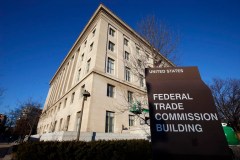 Texas judge blocks FTC rule banning noncompete agreements