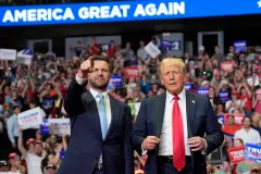 Trump-Vance campaign to challenge Harris and DNC with press conference in Chicago
