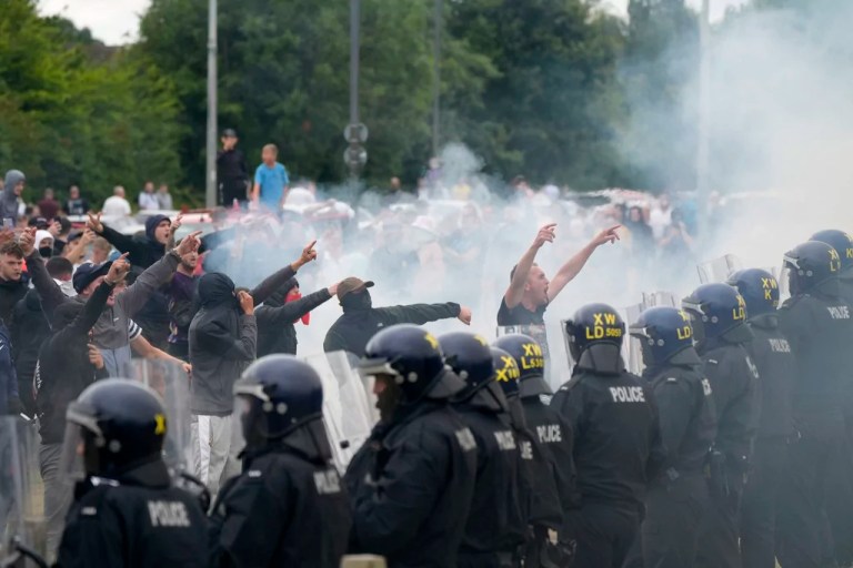 UK leader Starmer condemns attack on asylum-seeker hotel as far-right violence spreads