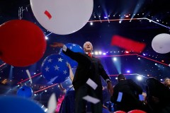 Democrats pass the torch while playing the oldies