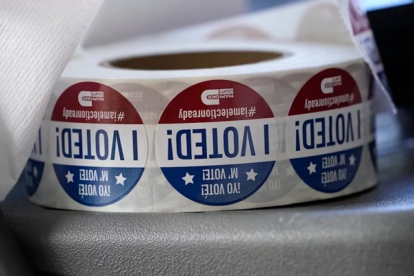 Democrats fall into 1 million voter hole in former swing state