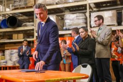 Newsom signs retail theft package in effort to kill momentum for tough-on-crime initiative