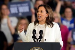 Harris pivots to the economy to combat light-on-substance complaint
