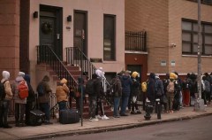 New York City cruelly tempts and evicts illegal immigrants