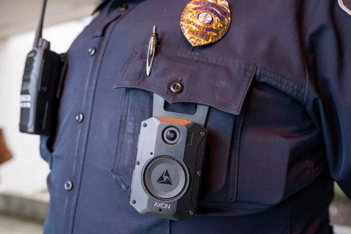 DHS deploys body cameras to all federal police in Minneapolis