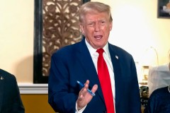 Trump ‘didn’t like’ muted mics at debate but thinks ‘it should be the same’