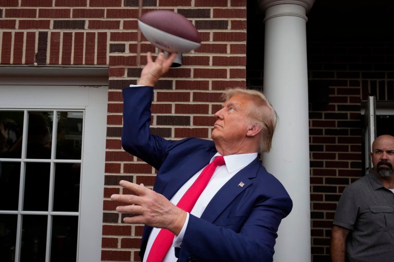 Harris campaign to taunt Trump with plane banner flying over Alabama football game he’s attending