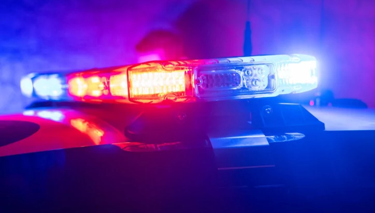 Suspect holding hostages at California bank killed by FBI