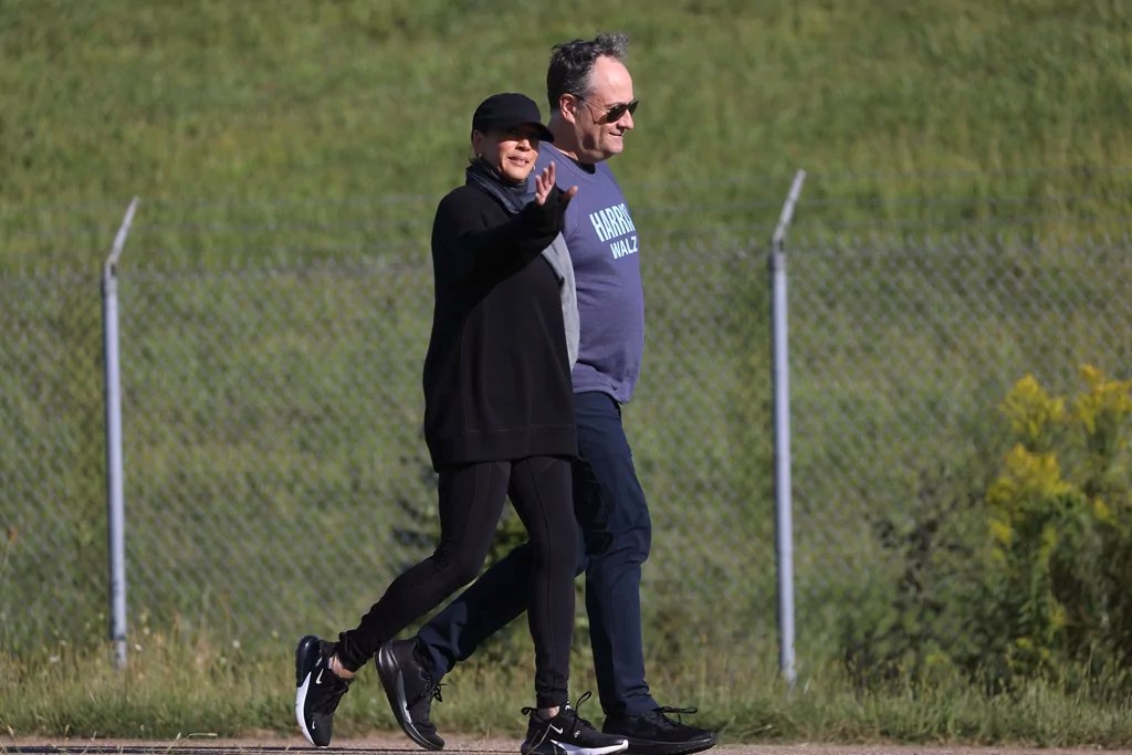 Harris campaign tempers expectations ahead of debate: ‘Difficult to prepare for’