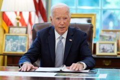 Biden calls for peace in Sudan