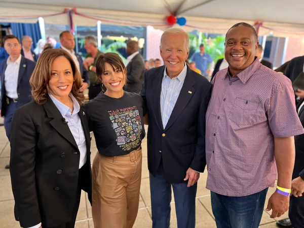 Harris makes Pittsburgh her home base for next five days