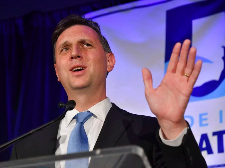Jewish House Democrats sign letter slamming Tucker Carlson for ‘promoting’ Holocaust denier