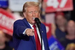 Trump announces he will visit Springfield, Ohio, and Aurora, Colorado