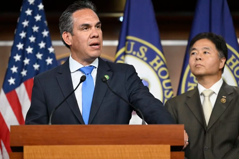 Democrats poised to bail out GOP on spending deal but silent on level of support