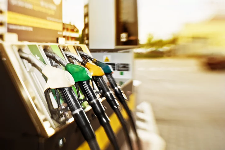 Wisconsin has $2.97 per gallon gas average heading into 4th of July week