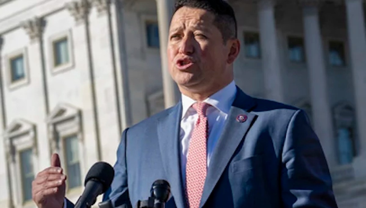 Calls for Tony Gonzales to resign or bow out of 2026 grow over staffer affair