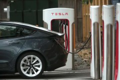 White House far short on chargers for electric vehicle goals, study says