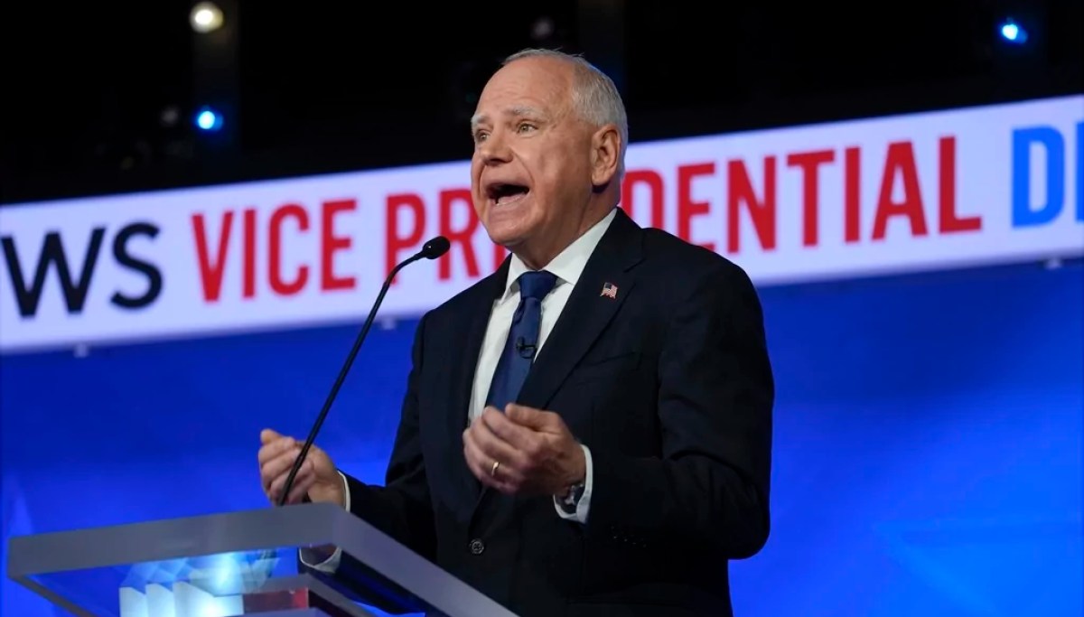 Harris and Walz rethink media-averse strategy after ‘uneven’ VP debate