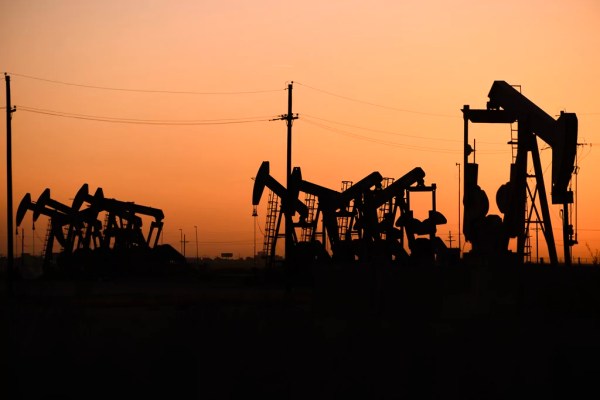 US gas output expected to fall this year despite soaring demand