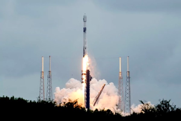 WATCH LIVE: Trump attends SpaceX launch of sixth Starship test flight from Texas