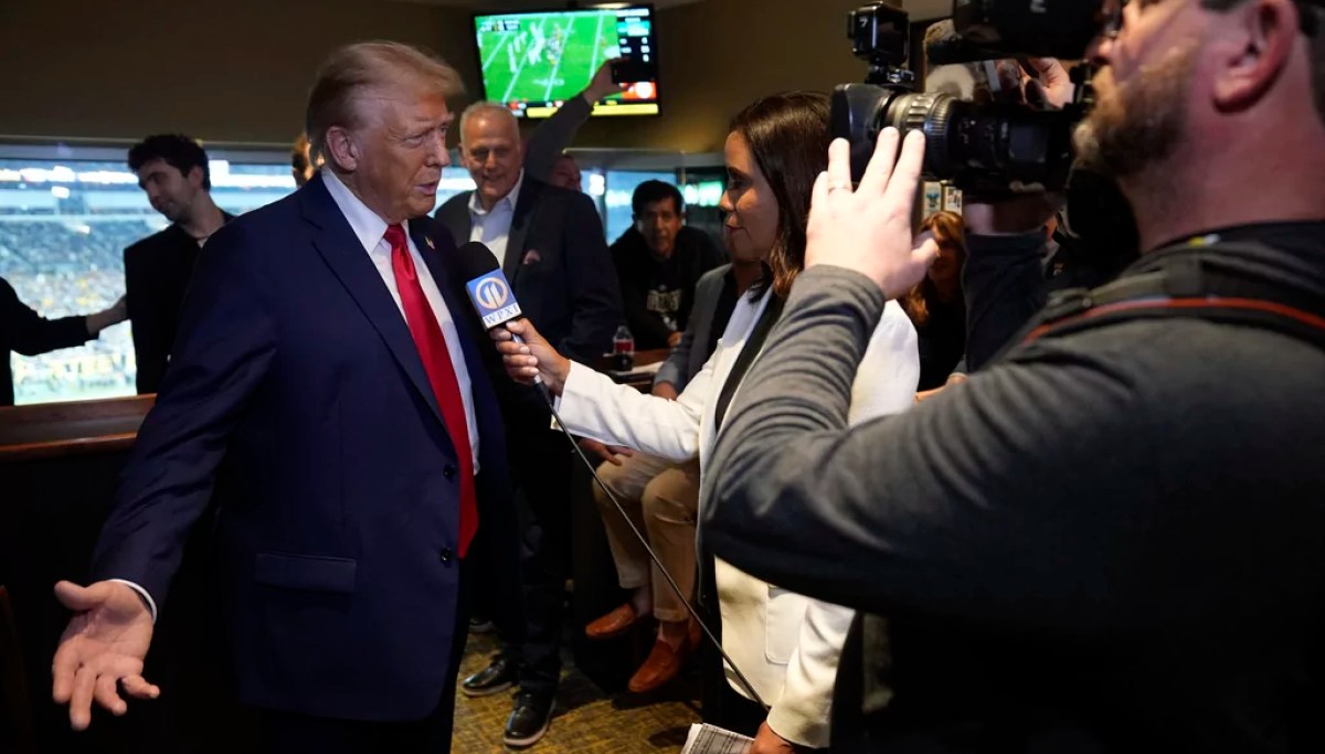 WATCH LIVE: Trump speaks to press in Asheville, North Carolina