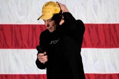 Lawsuit against Elon Musk for $1 million giveaways resumes in Philadelphia