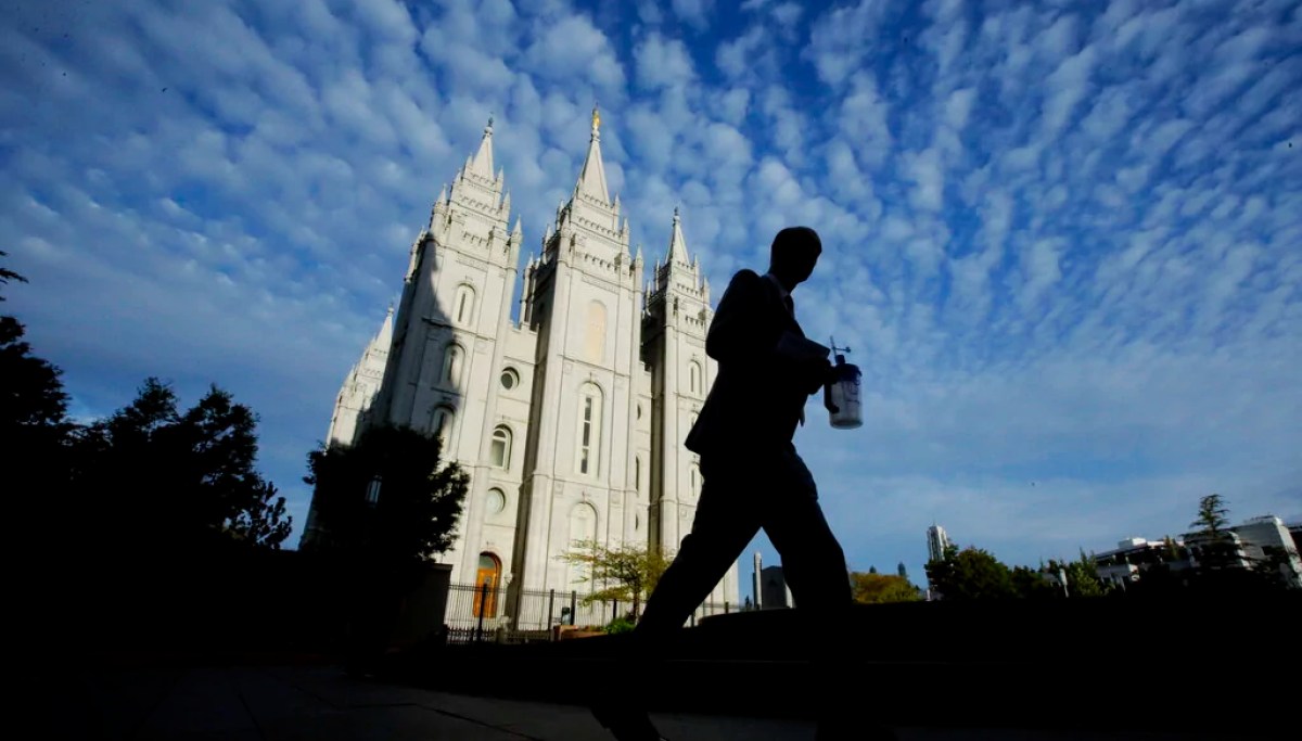 Utah senators Curtis and Lee slam Pentagon over excluding LDS from Christian designation