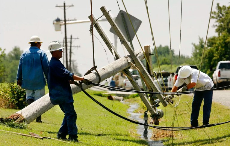 Trump houses 275 Florida linemen at resort ahead of Hurricane Milton’s landfall