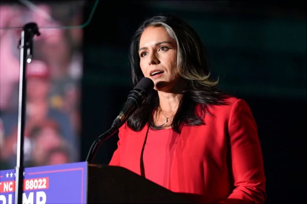 Tulsi Gabbard joins Republican Party during Trump rally in North Carolina