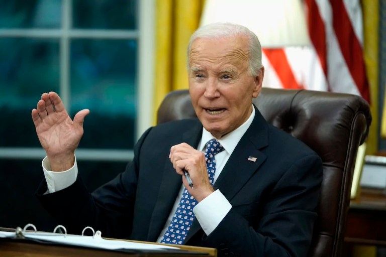 WATCH LIVE: President Biden receives a briefing on Hurricane Helene