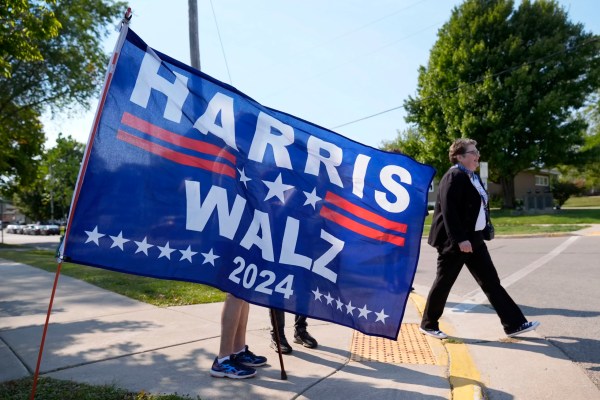 Harris seeks to convince ‘Pennsyltucky’ voters she’s not the ‘radical’ Trump claims