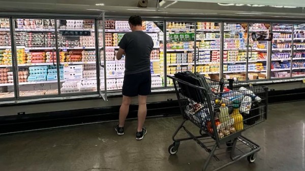 Inflation fell to 2.1% for September in Fed’s preferred gauge days before election