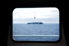 Trump signs order allowing mining on ocean floor