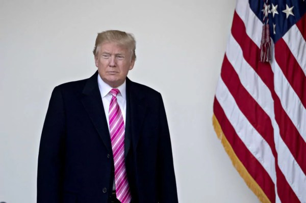 Trump transition will continue to run on private donors despite striking deal with Biden administration