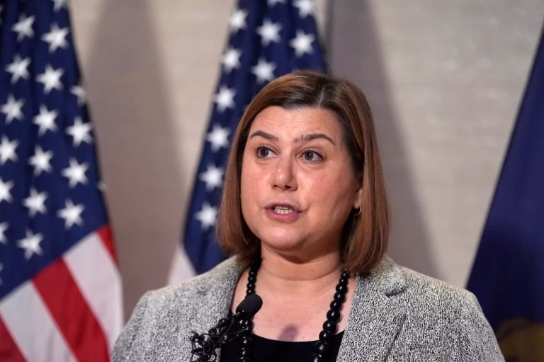 Democrats claim Trump corruption but grapple with third impeachment vote