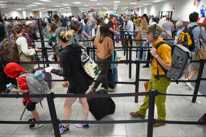 Tampa International Airport jokingly bans pajamas: ‘Madness stops now’