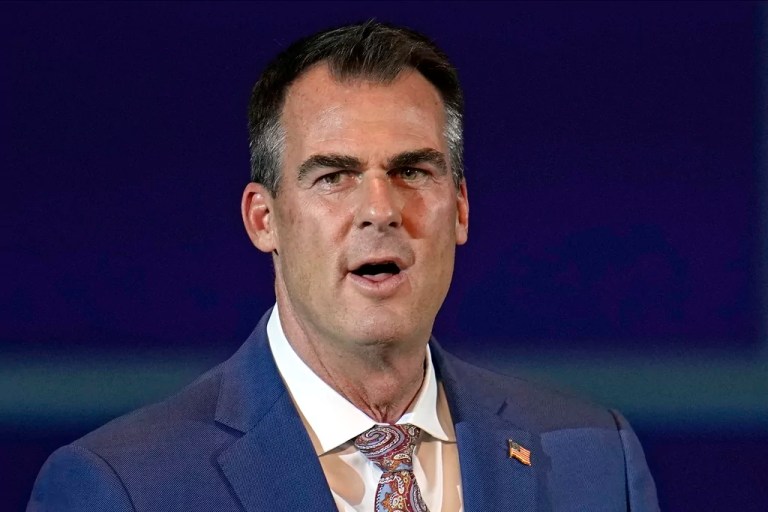 Oklahoma moves to turn over criminal immigrants in its prisons to ICE