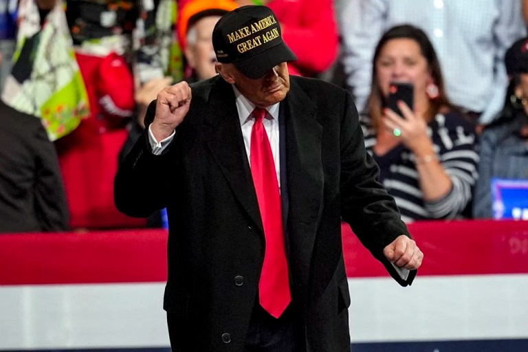 WATCH LIVE: Trump holds homestretch rally in Reading, Pennsylvania
