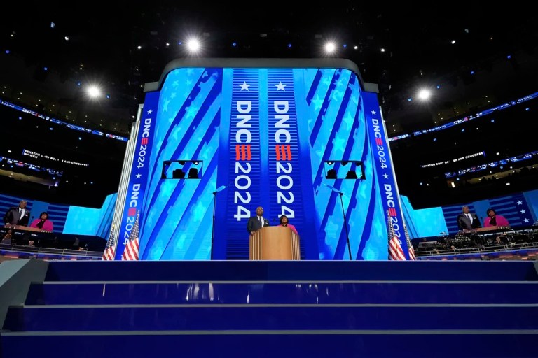 Leaderless Democrats move forward on anointing a new DNC chair
