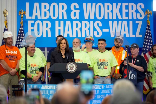 Democratic union voters fed up Harris isn’t cutting through in Pennsylvania